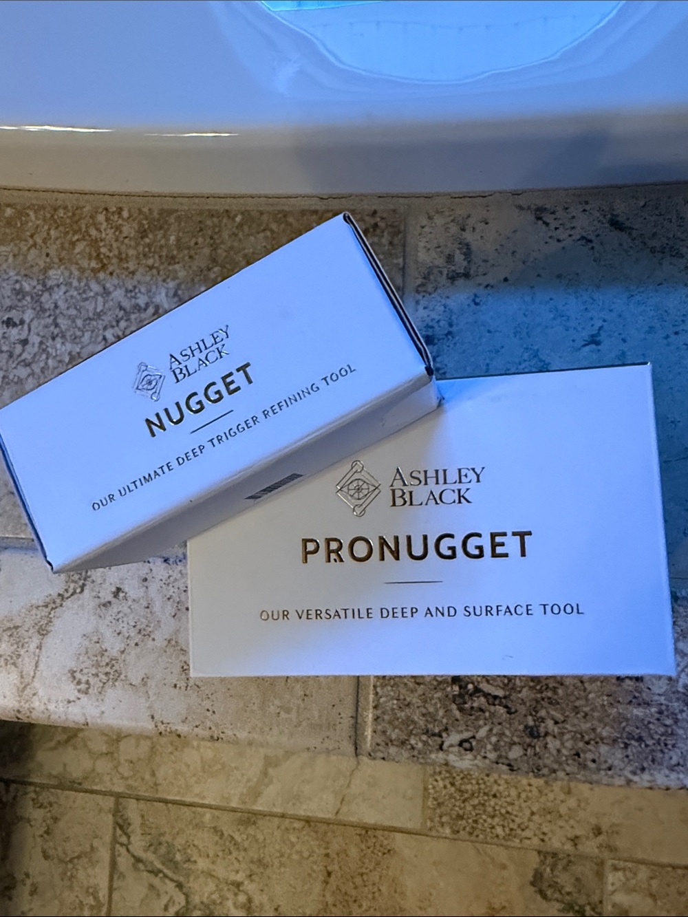 Ashley Black ProNugget Deep and Surface Tool White Box and Nugget new boxed